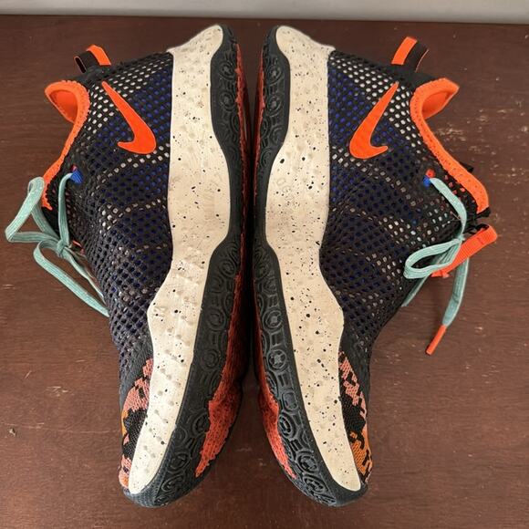 Nike | PG Digi Camo Sneakers Size 6.5 - Picture 2 of 10